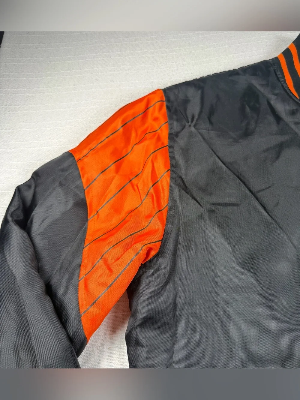 Vintage San Francisco Giants MLB G-III Satin Pinstripe Bomber Jacket Mens M